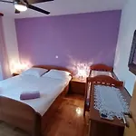 House Roncevic 50 M From Sea A1 Apartment Jasenice (Zadar)