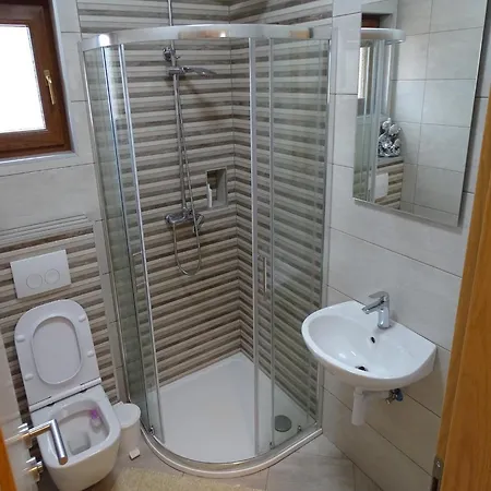 House Roncevic 50 M From Sea A1
