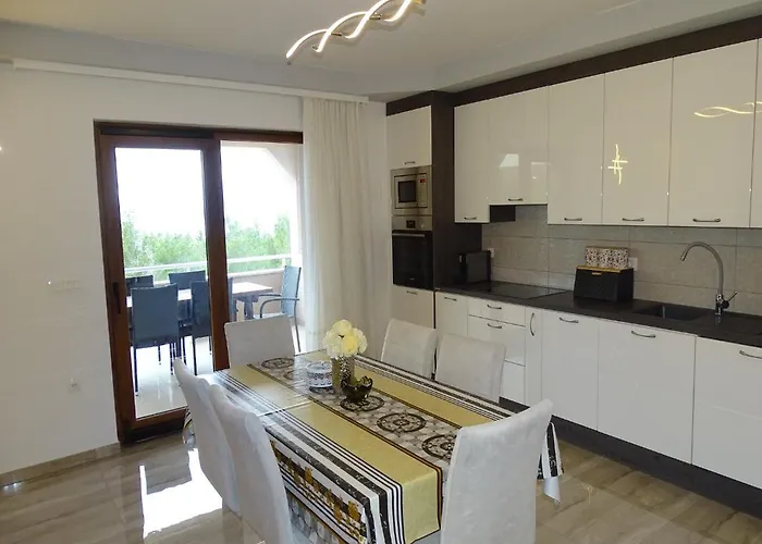 House Roncevic 50 M From Sea A1 Appartamento Jasenice (Zadar)