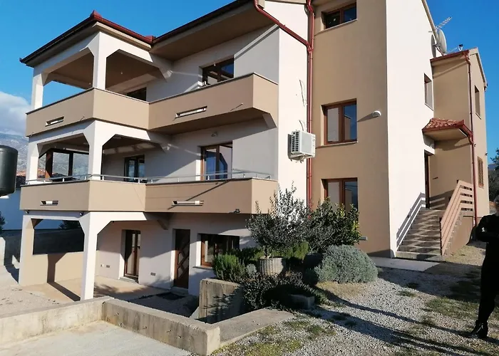 House Roncevic 50 M From Sea A1