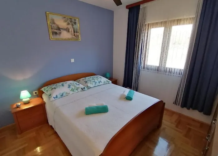 House Roncevic 50 M From Sea A1 Appartamento