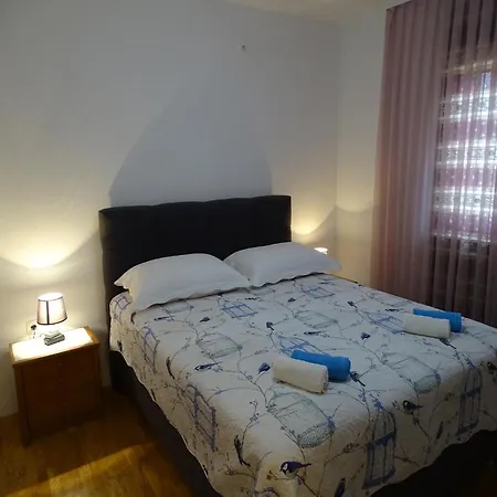 House Roncevic 50 M From Sea A1 * Jasenice (Zadar)