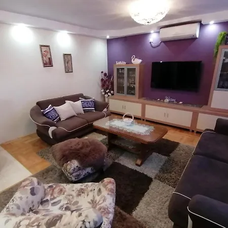 Apartament House Roncevic 50 M From Sea A1