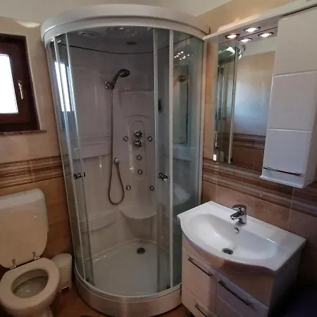 House Roncevic 50 M From Sea A1 *
